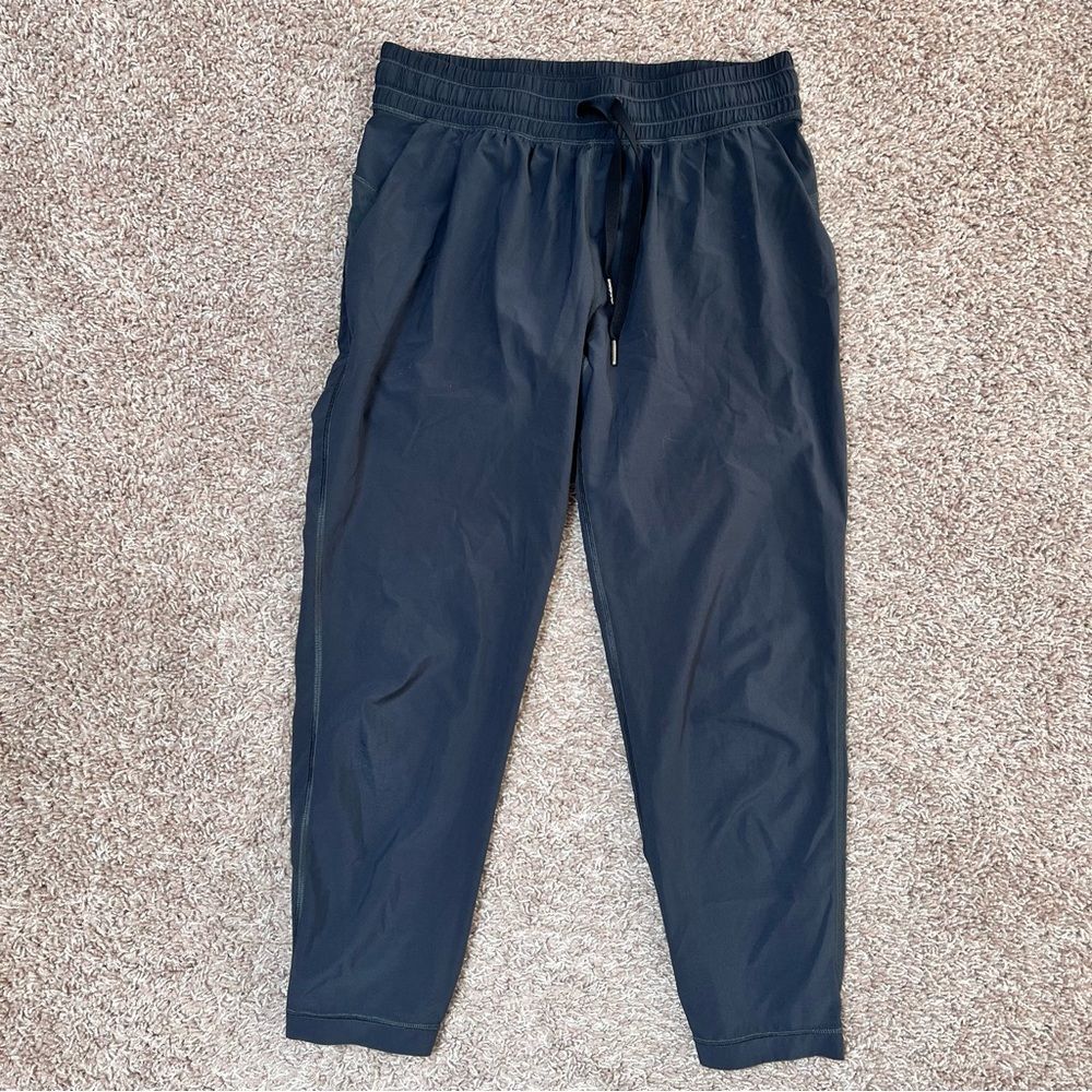 Lululemon Cropped Jogger Pants - 23 inch inseam